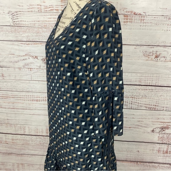 Lafayette 148 New York Ana Grace drop waist gliding‎ Geo print size medium Dress - Picture 7 of 11